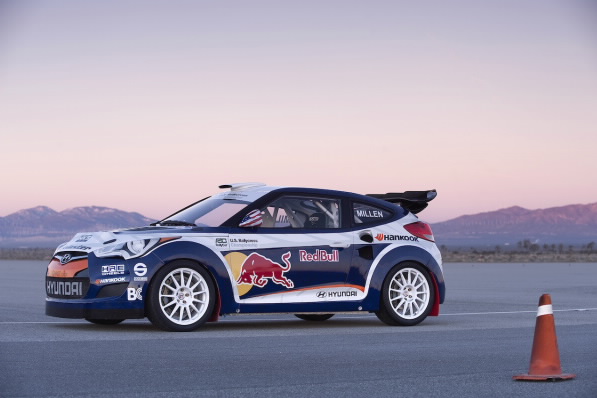 Hyundai Veloster 8.jpg